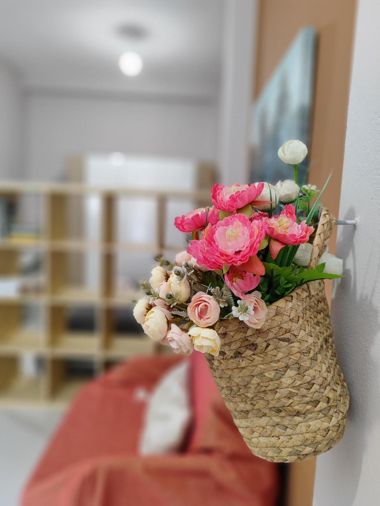Charilia Apartment Mytilíni Dış mekan fotoğraf
